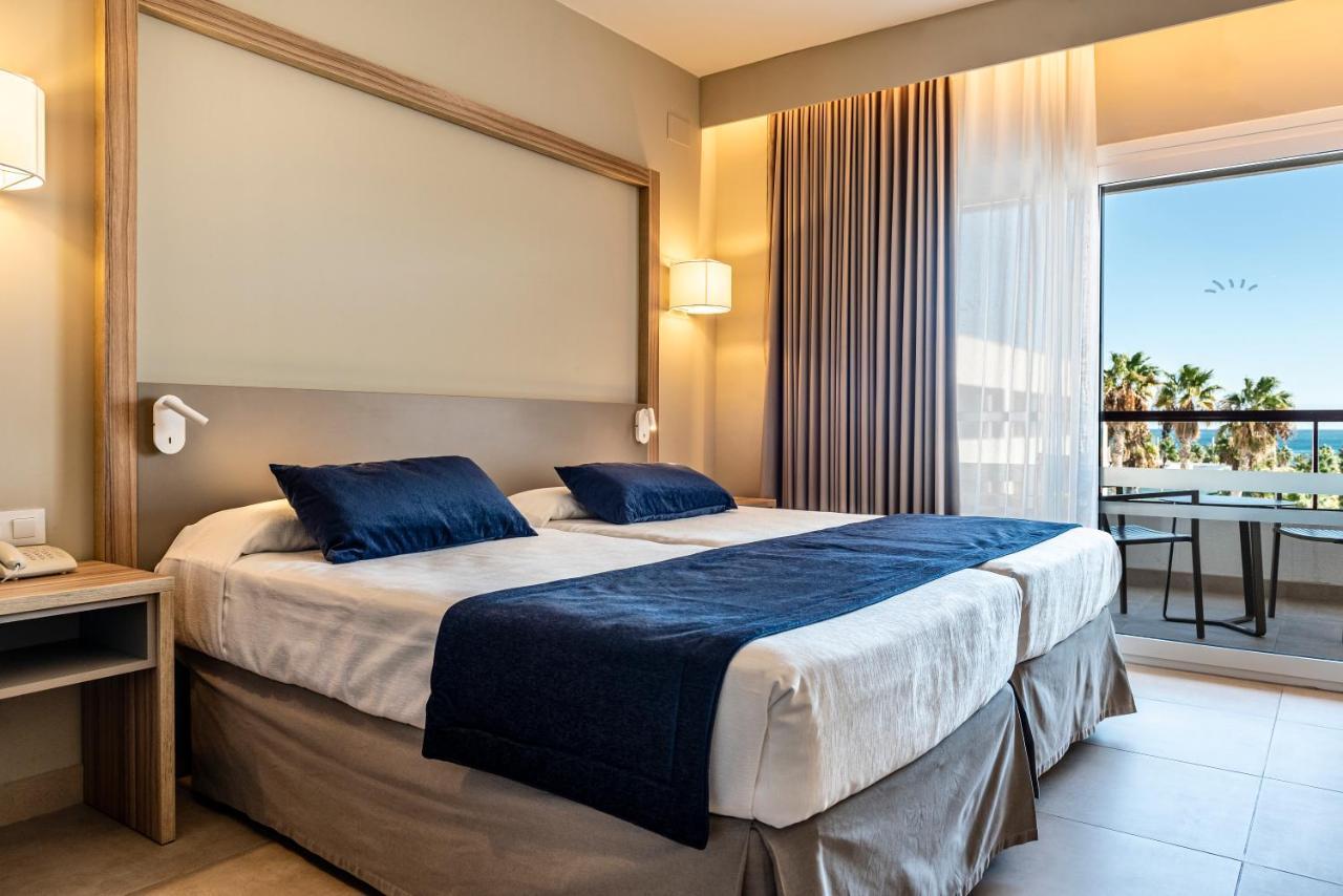 Estival Park Almaris Hotel La Pineda Exterior photo