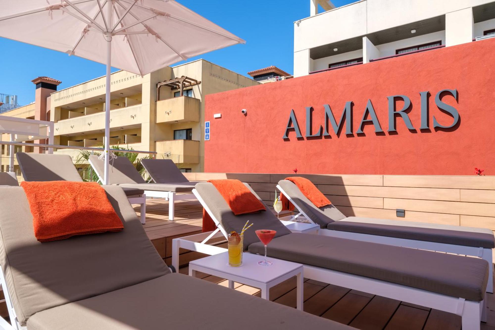 Estival Park Almaris Hotel La Pineda Exterior photo